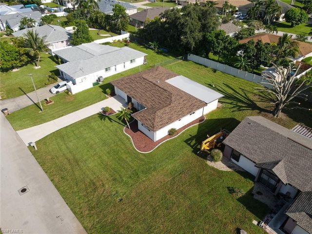 2011 SE 12th TER, Cape Coral, FL 33990