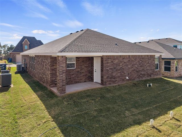 808 Venice Court, Kingfisher, OK 73750