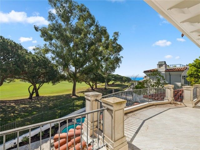 20 Pelican Point, Newport Coast, CA 92657