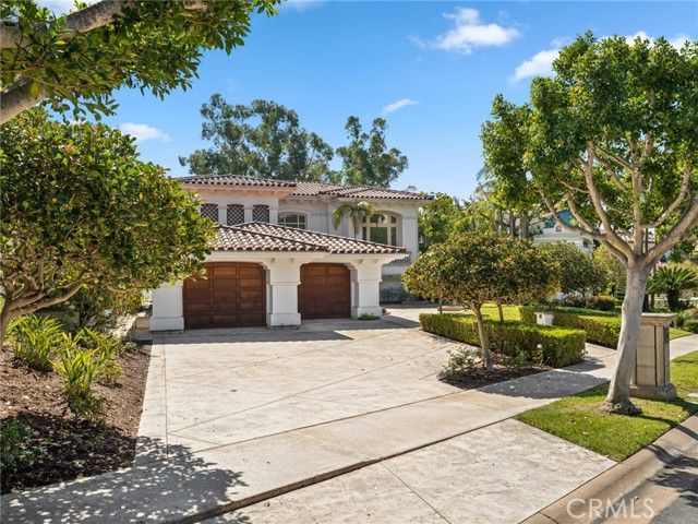 20 Pelican Point, Newport Coast, CA 92657