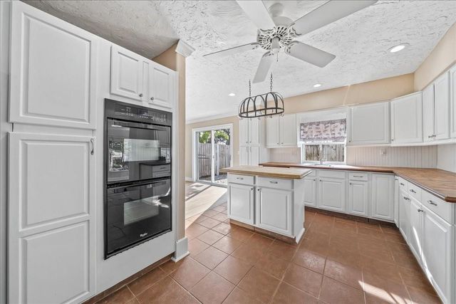 9670 Mockingbird, Micco, FL 32976