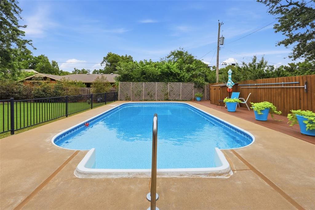 Image 44 of property listing at 1024 W Will Rogers Drive, Stillwater, OK 74075