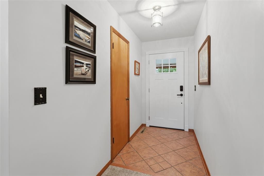 Image 6 of property listing at 1024 W Will Rogers Drive, Stillwater, OK 74075
