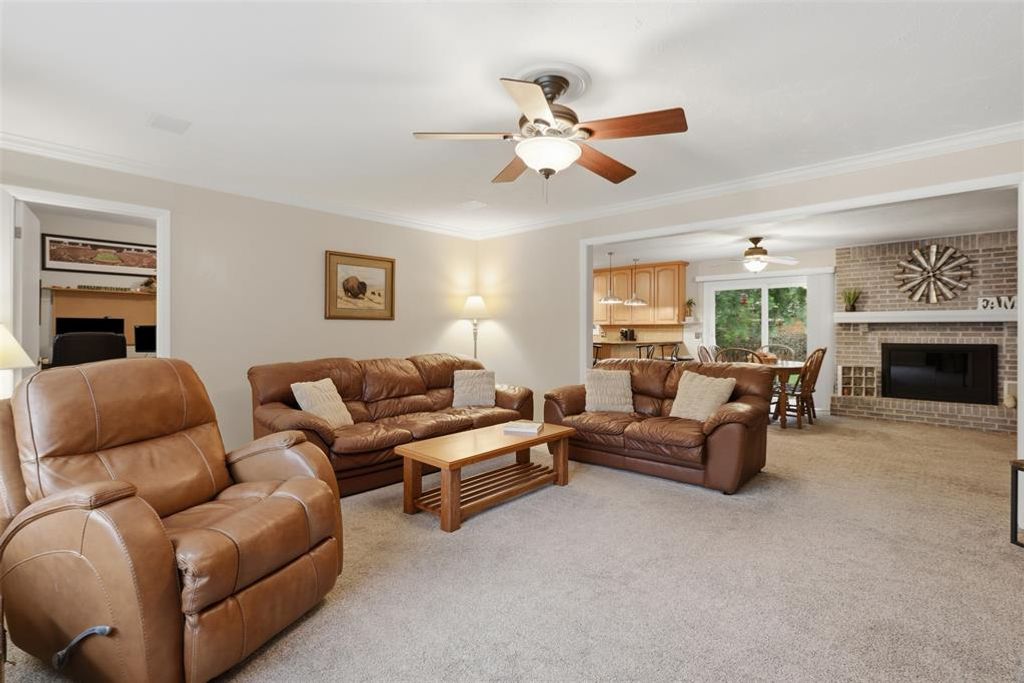 Image 8 of property listing at 1024 W Will Rogers Drive, Stillwater, OK 74075