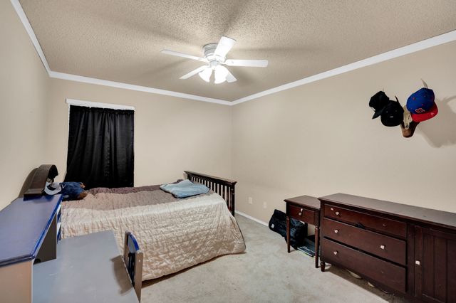 412 Barbara Jean Lane, Burleson, TX 76028