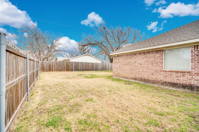 412 Barbara Jean Lane, Burleson, TX 76028