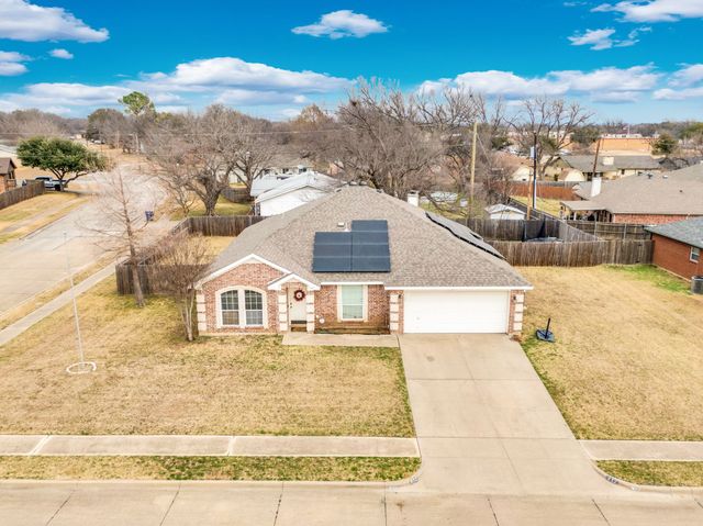 412 Barbara Jean Lane, Burleson, TX 76028