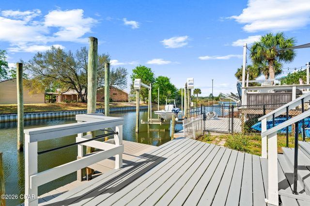 1211 Capri Drive, Panama City, FL 32405