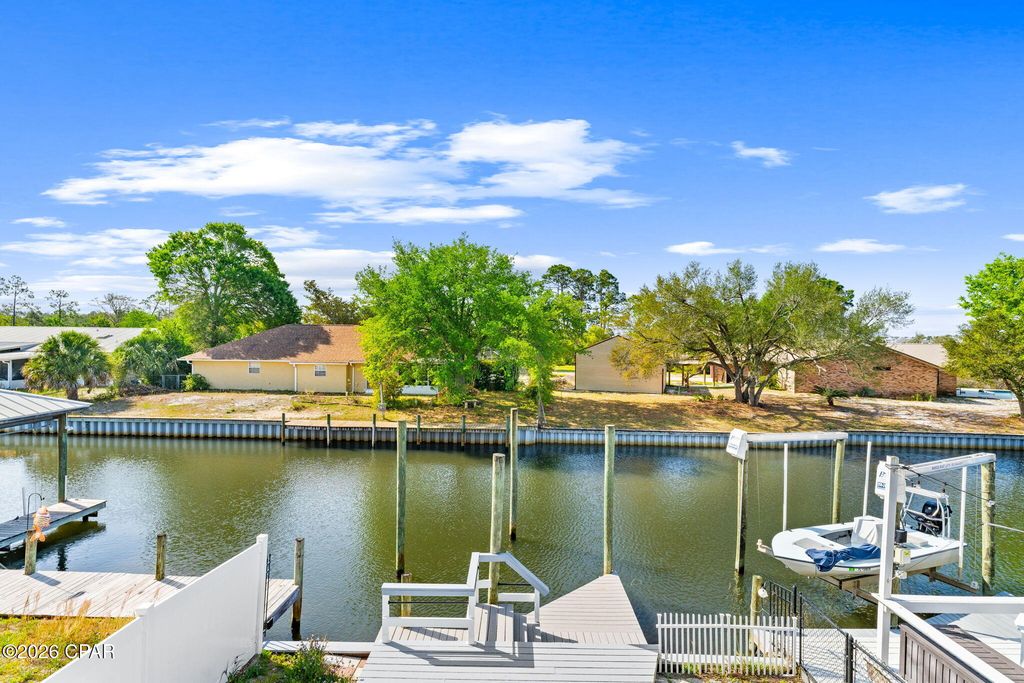 1211 Capri Drive, Panama City, FL 32405