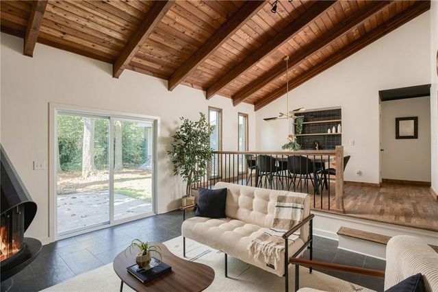 2571 Sandy Court, Marietta, GA 30066