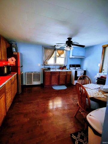 600 E street Street, Walton, IN 46994