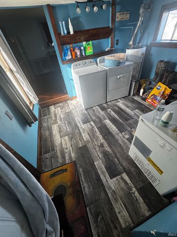 600 E street Street, Walton, IN 46994