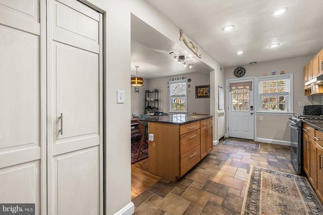 6447 BLENHEIM RD, Baltimore, MD 21212