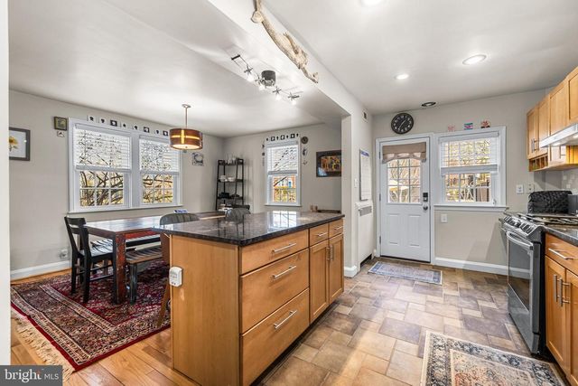 6447 BLENHEIM RD, Baltimore, MD 21212