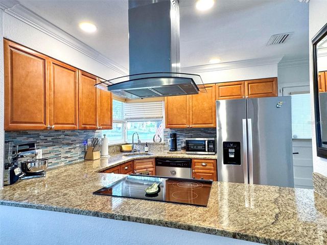 552 PALENCIA PLACE, Lakeland, FL 33803