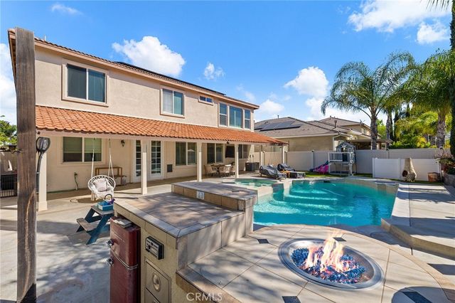33713 Pebble Brook Circle, Temecula, CA 92592