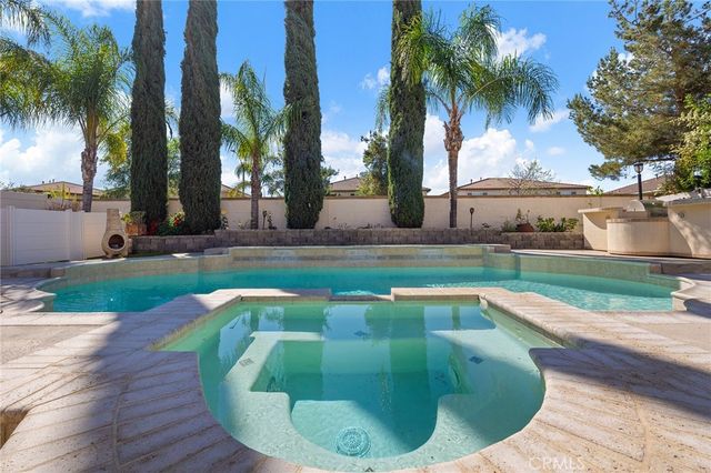 33713 Pebble Brook Circle, Temecula, CA 92592