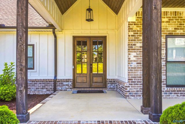 482 Deer Run Circle, Rogersville, AL 35652