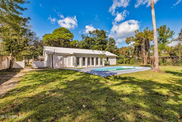 244 Beeman Drive, Biloxi, MS 39531