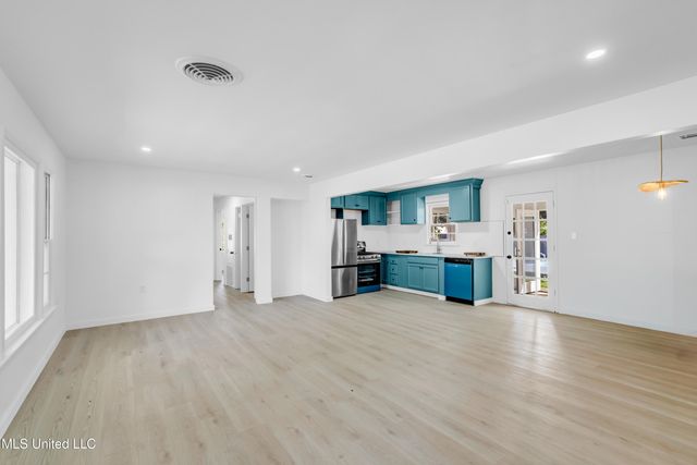 244 Beeman Drive, Biloxi, MS 39531