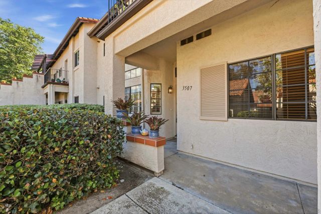 3507 Somerset Way, Carlsbad, CA 92010