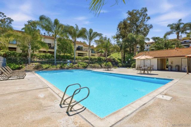 3507 Somerset Way, Carlsbad, CA 92010