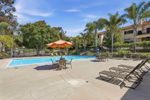 3507 Somerset Way, Carlsbad, CA 92010