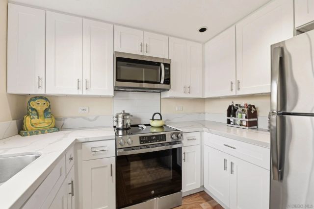 3507 Somerset Way, Carlsbad, CA 92010