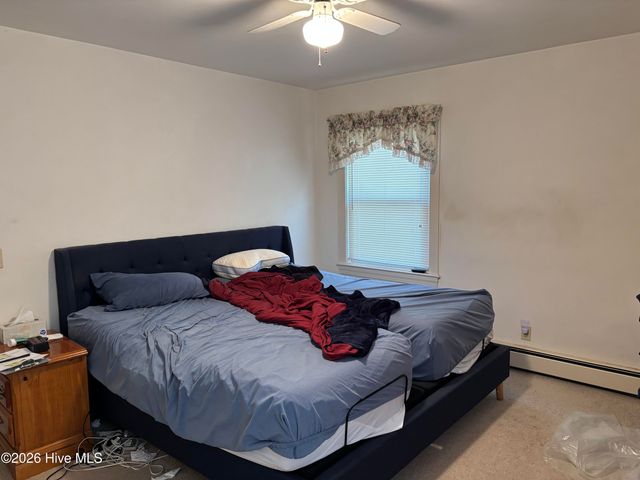 3381 E 10th Street, Greenville, NC 27858