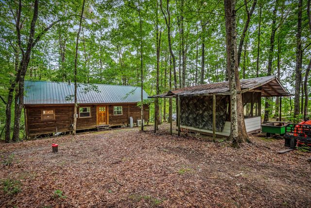 755 Music City Ranch Ln, Sparta, TN 38583