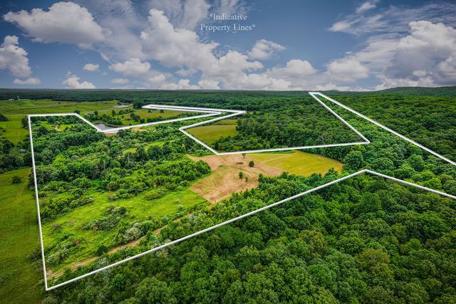 755 Music City Ranch Ln, Sparta, TN 38583