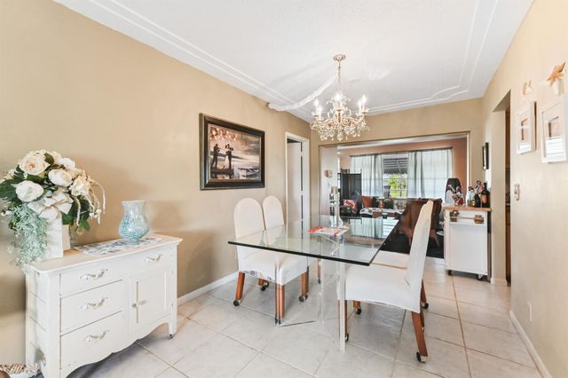103 SW 18th Street, Boynton Beach, FL 33426