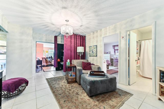 103 SW 18th Street, Boynton Beach, FL 33426