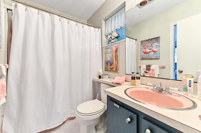 103 SW 18th Street, Boynton Beach, FL 33426