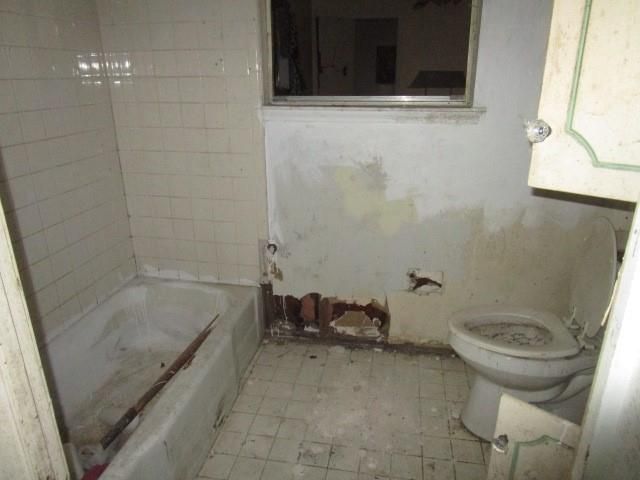 146 Ravenhead Drive, Houston, TX 77034