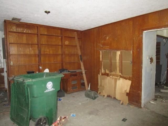 146 Ravenhead Drive, Houston, TX 77034