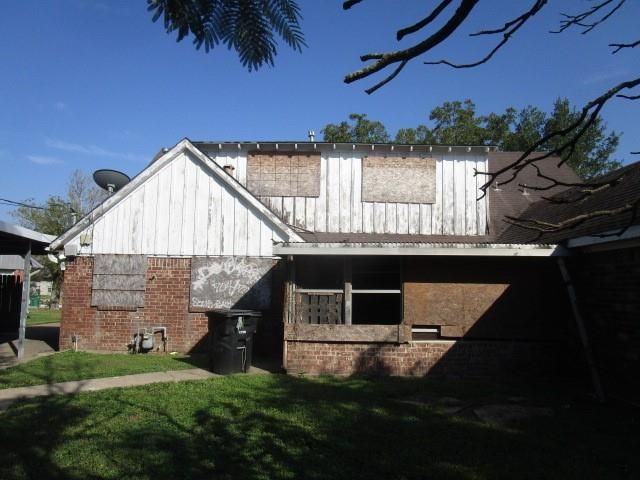 146 Ravenhead Drive, Houston, TX 77034