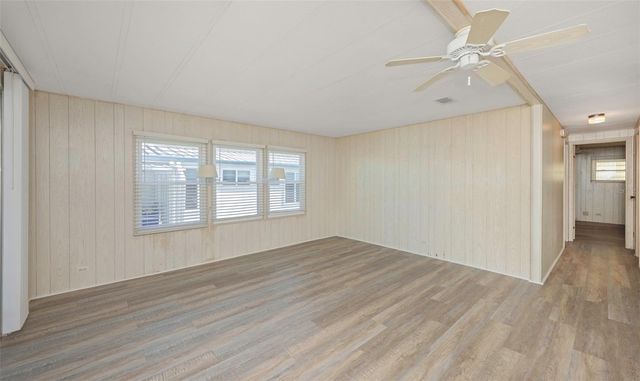 39820 US HIGHWAY 19 N 99, Tarpon Springs, FL 34689