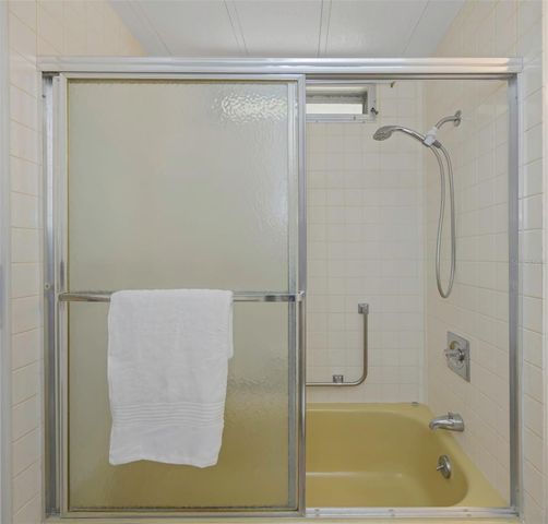 39820 US HIGHWAY 19 N 99, Tarpon Springs, FL 34689