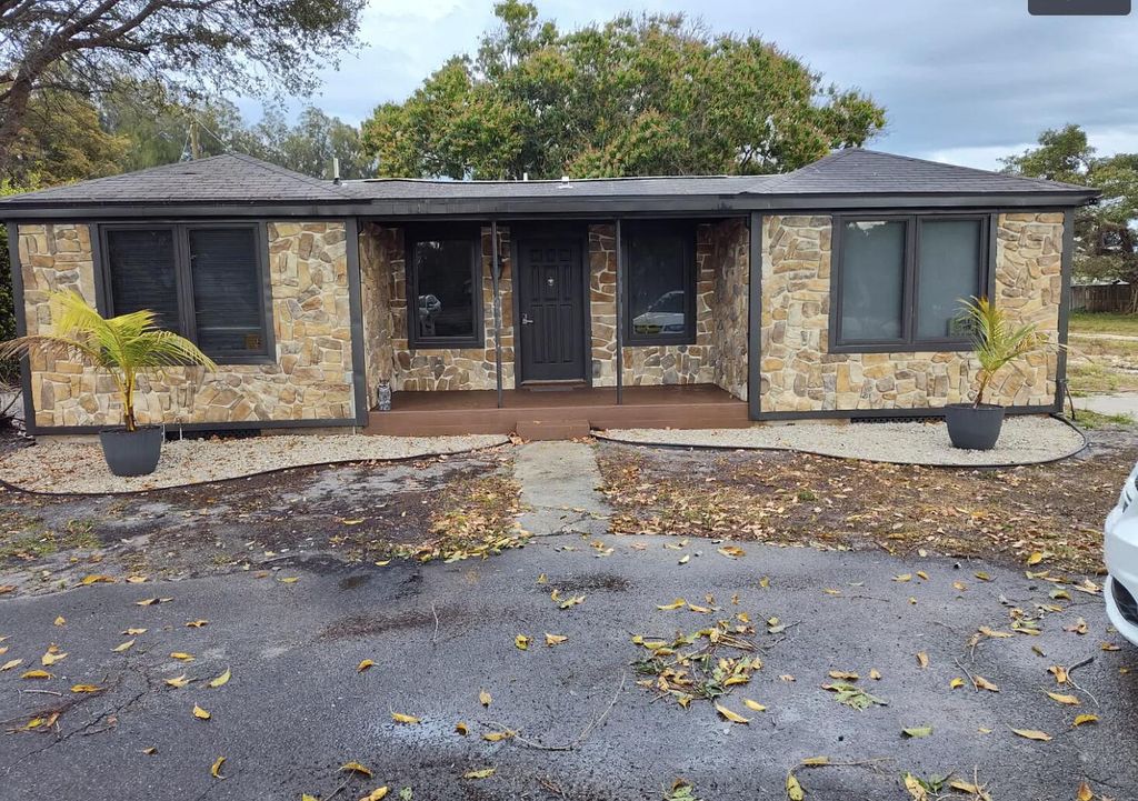 3642 Gulfstream Road, Lake Worth Beach, FL 33461