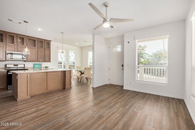 4065 E UNIVERSITY Drive 8, Mesa, AZ 85205