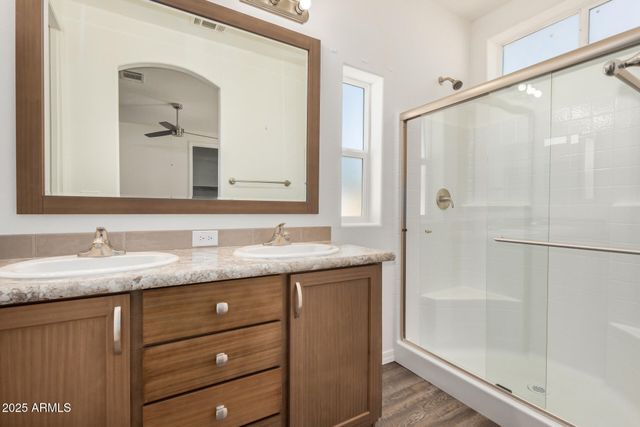 4065 E UNIVERSITY Drive 8, Mesa, AZ 85205