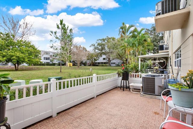 2262 SWEDISH DRIVE 14, Clearwater, FL 33763