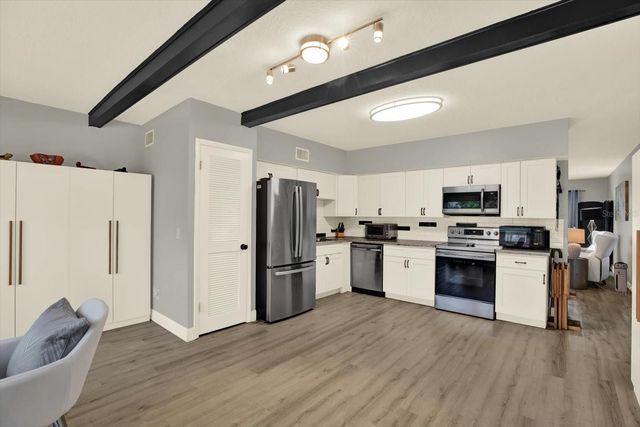 2262 SWEDISH DRIVE 14, Clearwater, FL 33763