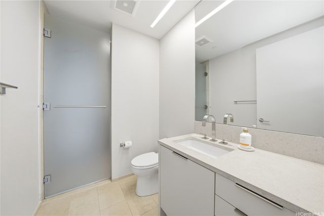 1388 Ala Moana Boulevard 2701, Honolulu, HI 96814