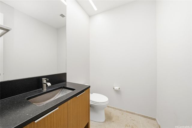 1388 Ala Moana Boulevard 2701, Honolulu, HI 96814