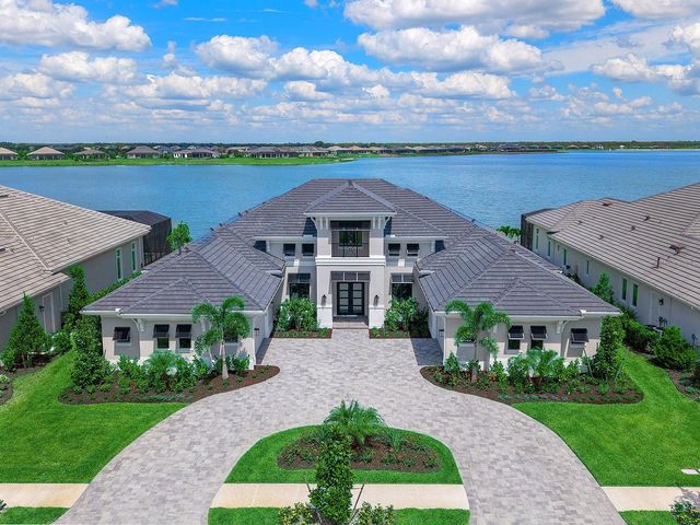 572 BLUE SHELL LOOP, Sarasota, FL 34240