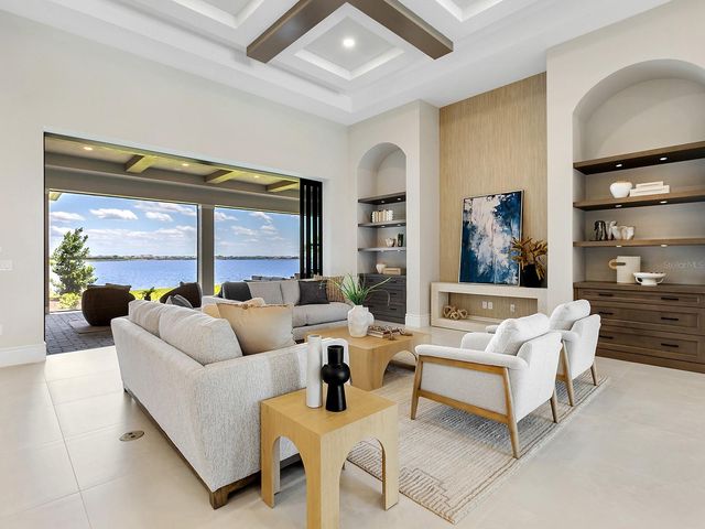 572 BLUE SHELL LOOP, Sarasota, FL 34240