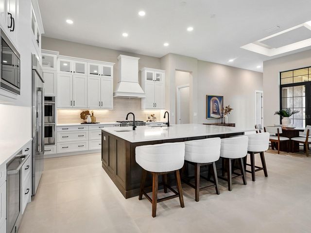 572 BLUE SHELL LOOP, Sarasota, FL 34240