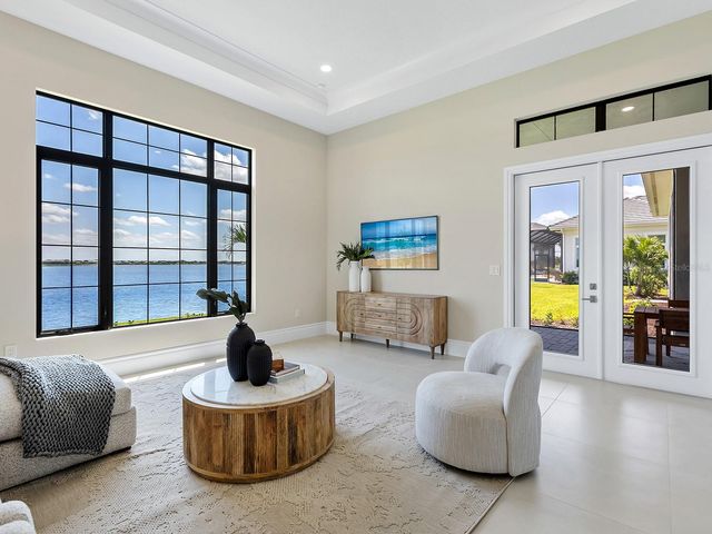 572 BLUE SHELL LOOP, Sarasota, FL 34240